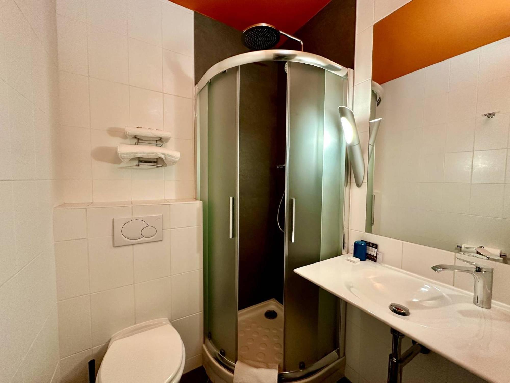The Originals Boutique, Hotel De La Paix, Брест Екстериор снимка